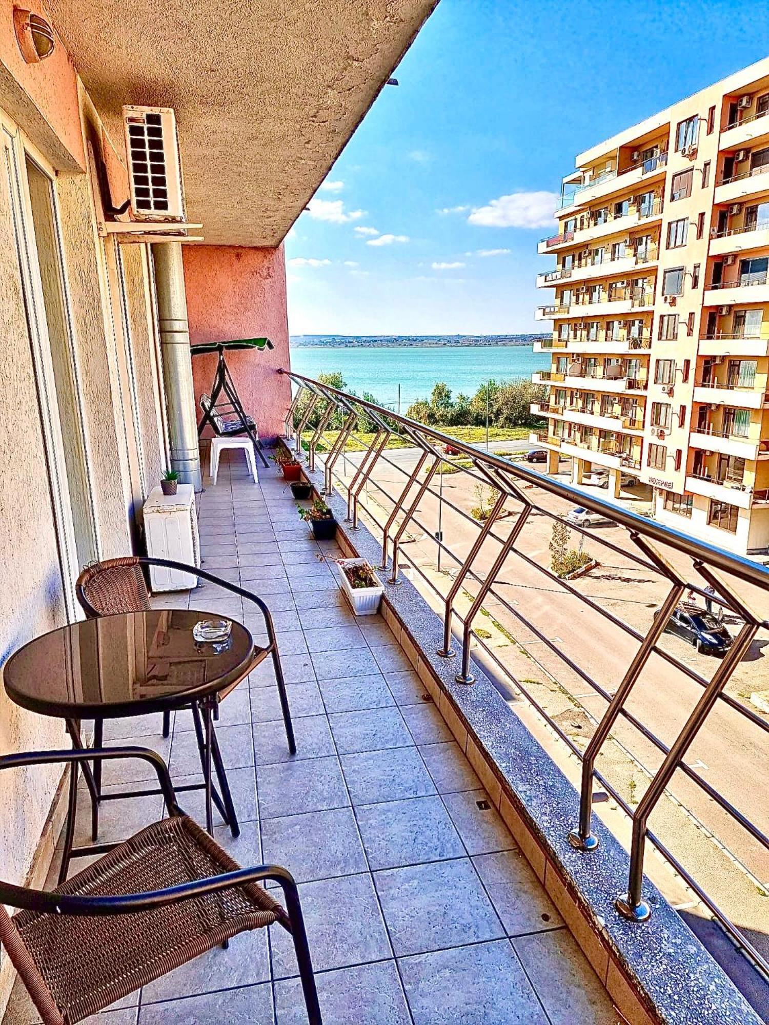 Marcony Boutique Apartments Mamaia Εξωτερικό φωτογραφία