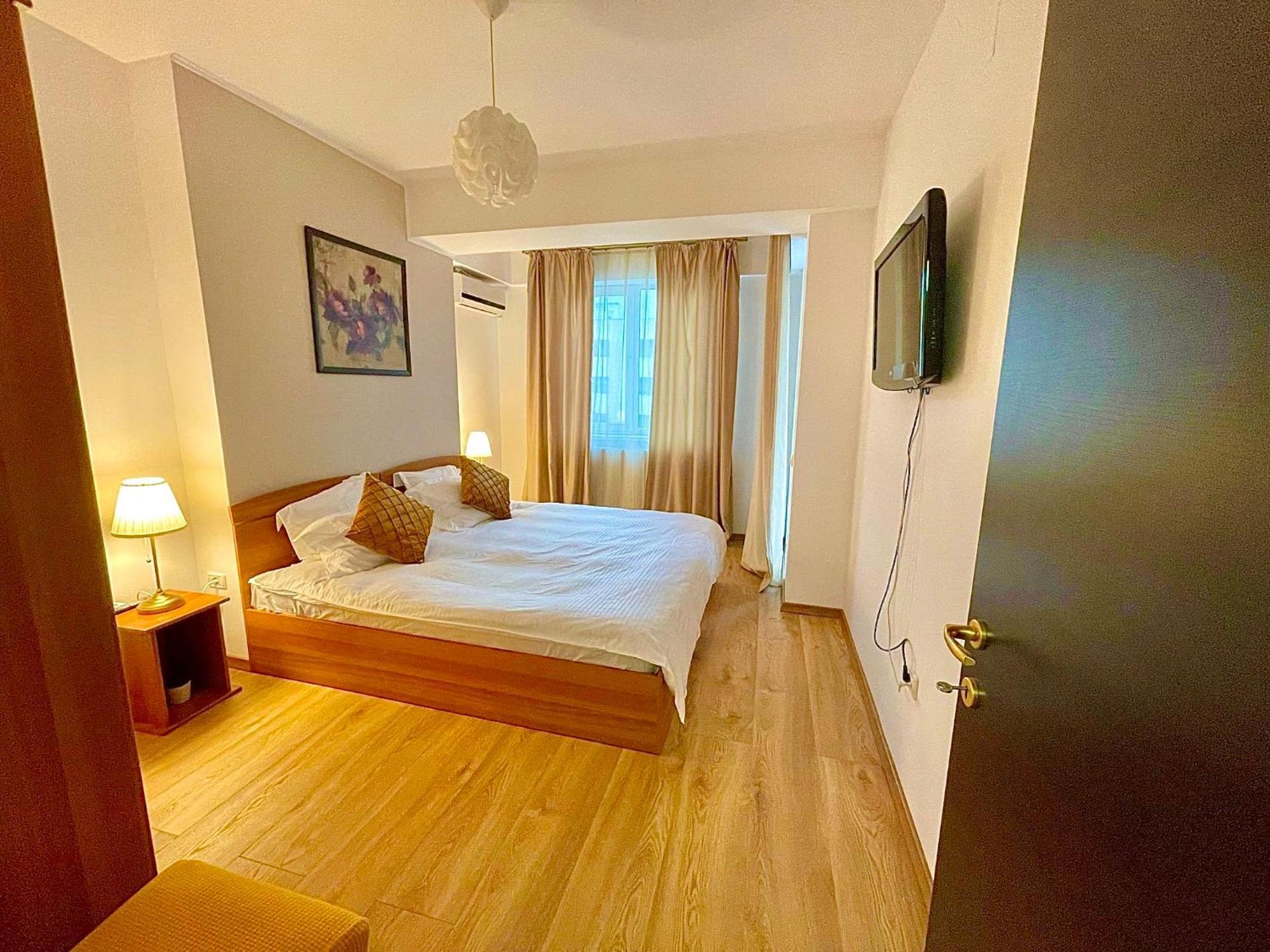 Marcony Boutique Apartments Mamaia Εξωτερικό φωτογραφία